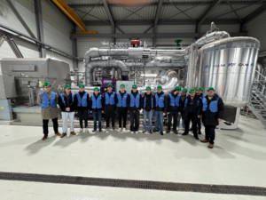 Foto mit Studierenden des Kurses TMB23VEM im Großkraftwerk Mannheim (GKM)
