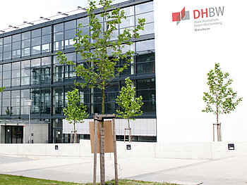 Gebäude der DHBW Mannheim am Campus Coblitzallee