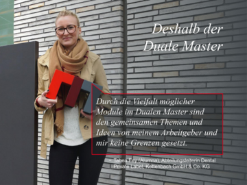 Junge Frau vor grauer Backsteinwand, rechts neben ihr eine Sprechblase mit einem Zitat über die Vielfalt der Module im Dualen Master.