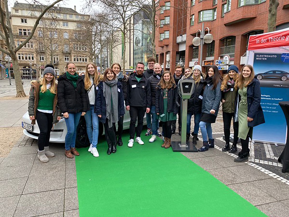 Studigruppe der DHBW Mannheim beim Promo-Event zur Heidelberg Wallbox